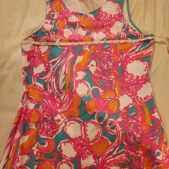 Lilly Pulitzer feeling Tanked shift dress cut out peek a boo back - Picture 4 of 11